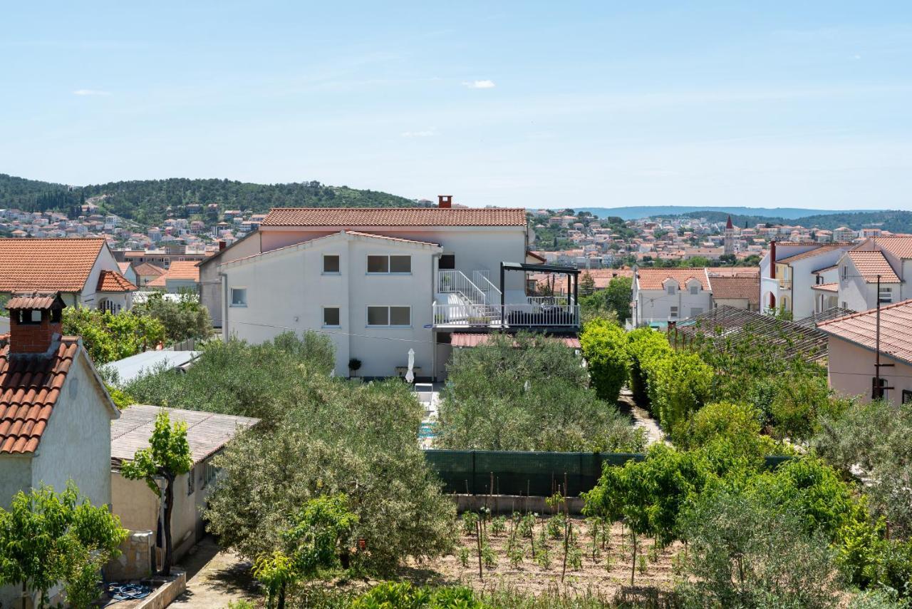 Apartmani Ville Vengo 特罗吉尔 外观 照片